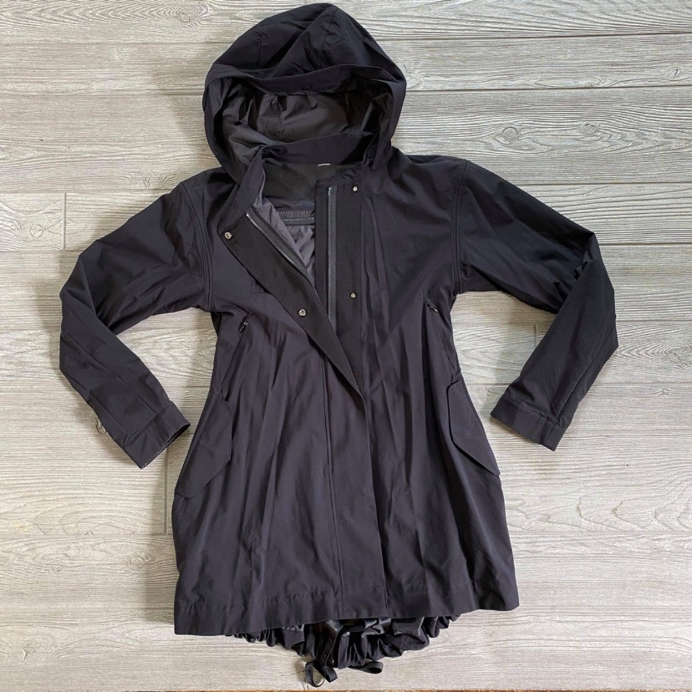 Light Weight Lululemon Jacket